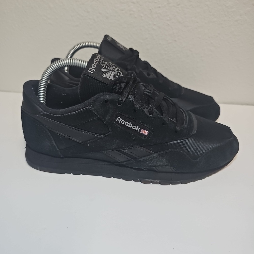 Reebok Classic Shoes Suede Nylon All Black Men's Size 7 EU39 Casual Sneaker - Picture 4 of 9